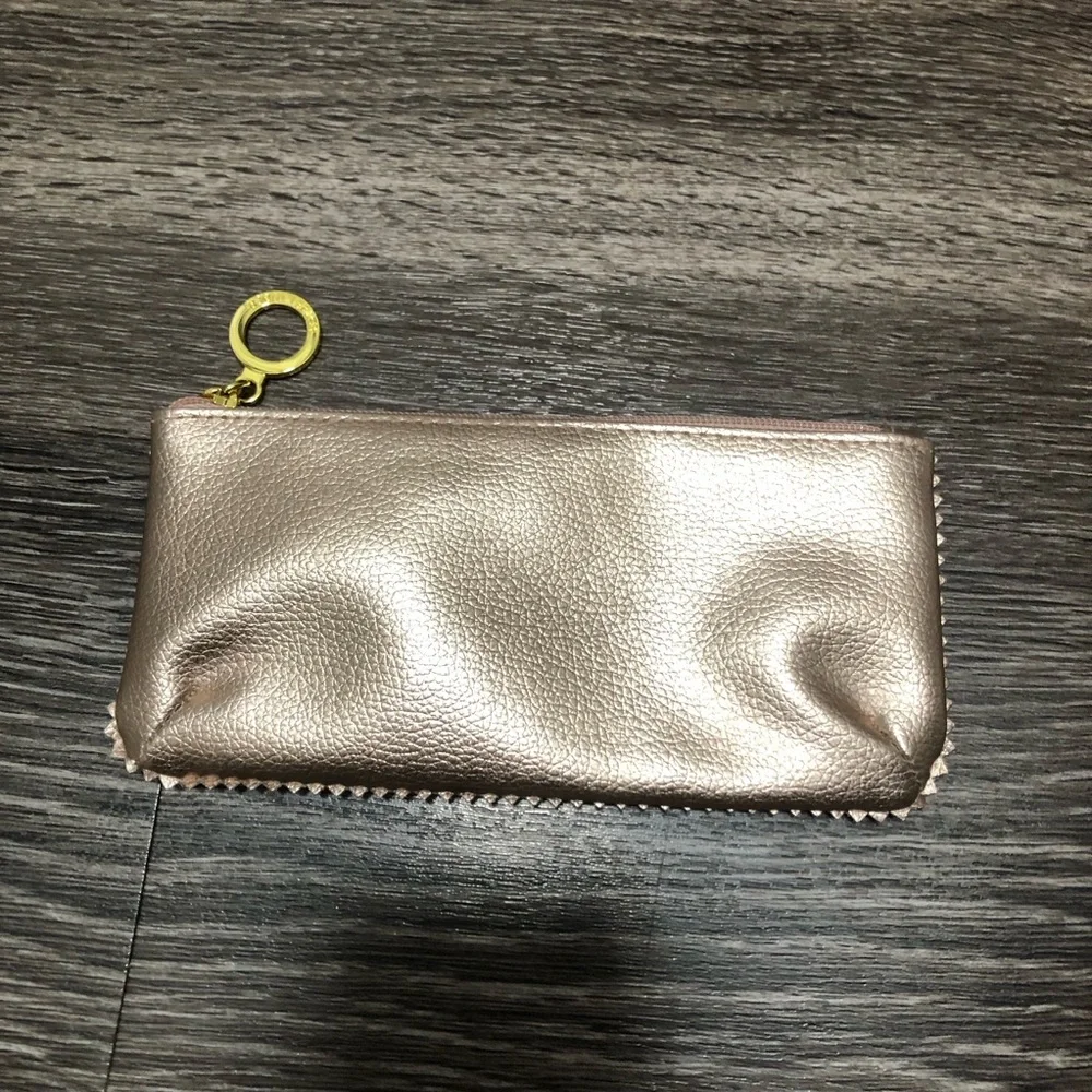 Estée Lauder Rose Gold Metallic Pebbled Cosmetic Bag Pouch New
